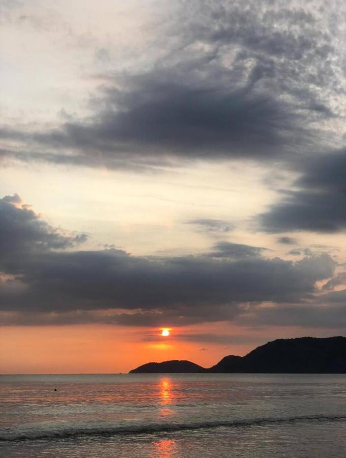 Hotel Casa-Sobrado Proximo A Balsa De Ilha Bela E Rodoviaria Sao Sebastiao  Zewnętrze zdjęcie